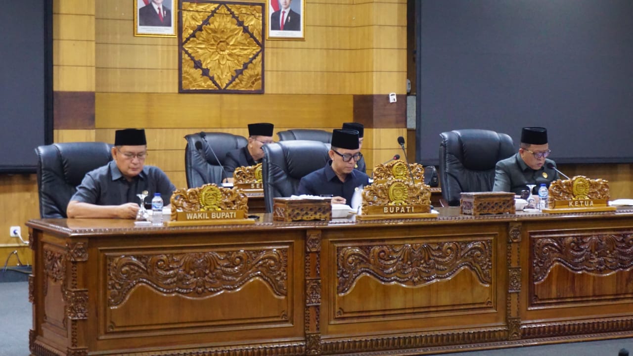 Paripurna Ke LI (50) dan Paripurna Ke LI (51)